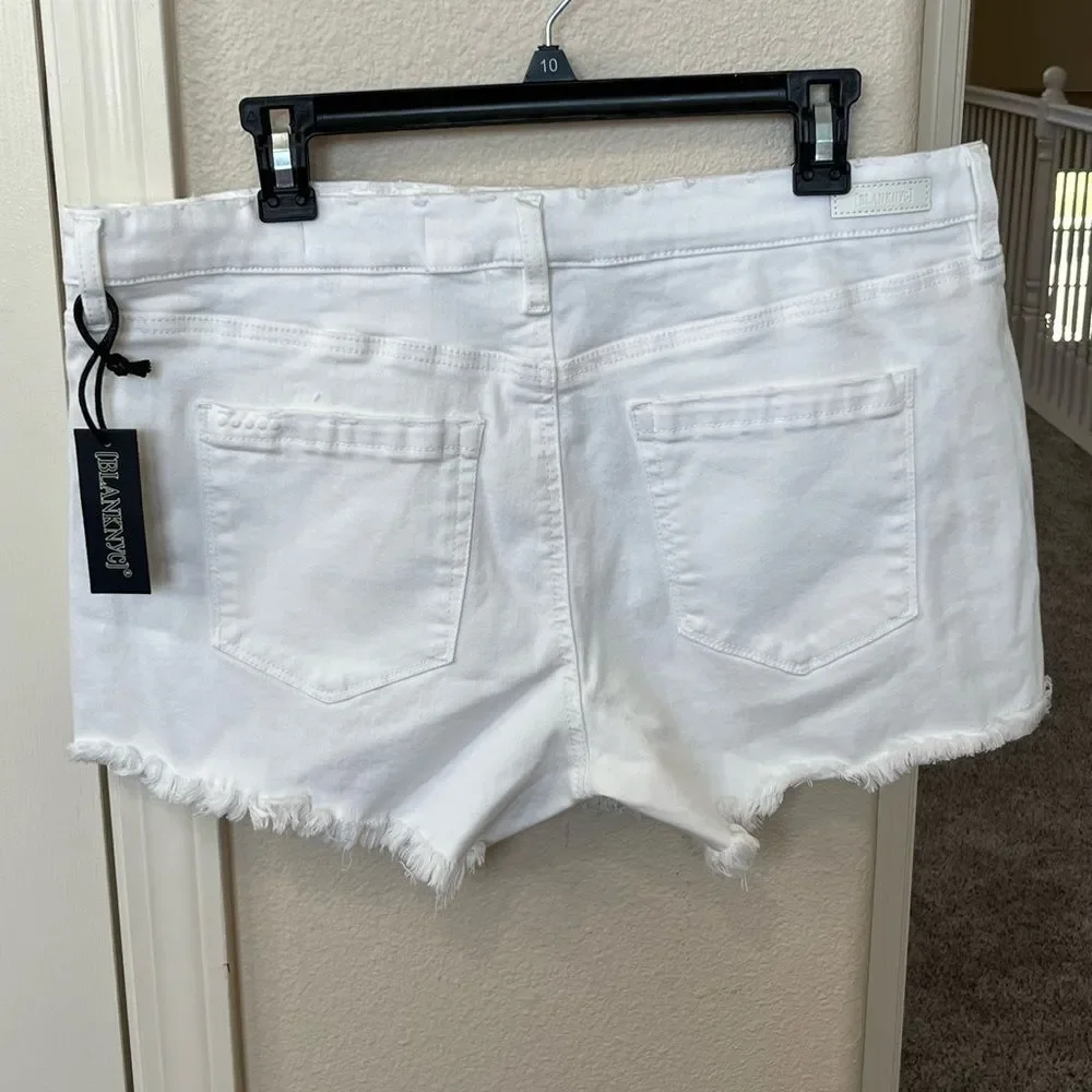 NWT Women’s Blank NYC Little Queenie White Shorts Size 32 #223
